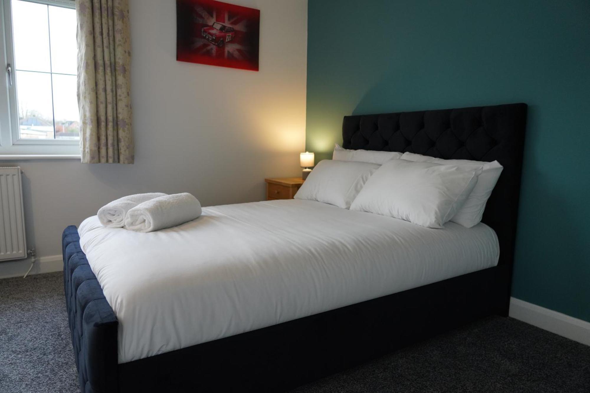 8 Double Beds In A 5 Bedroom House, Pets Welcome Epworth Buitenkant foto