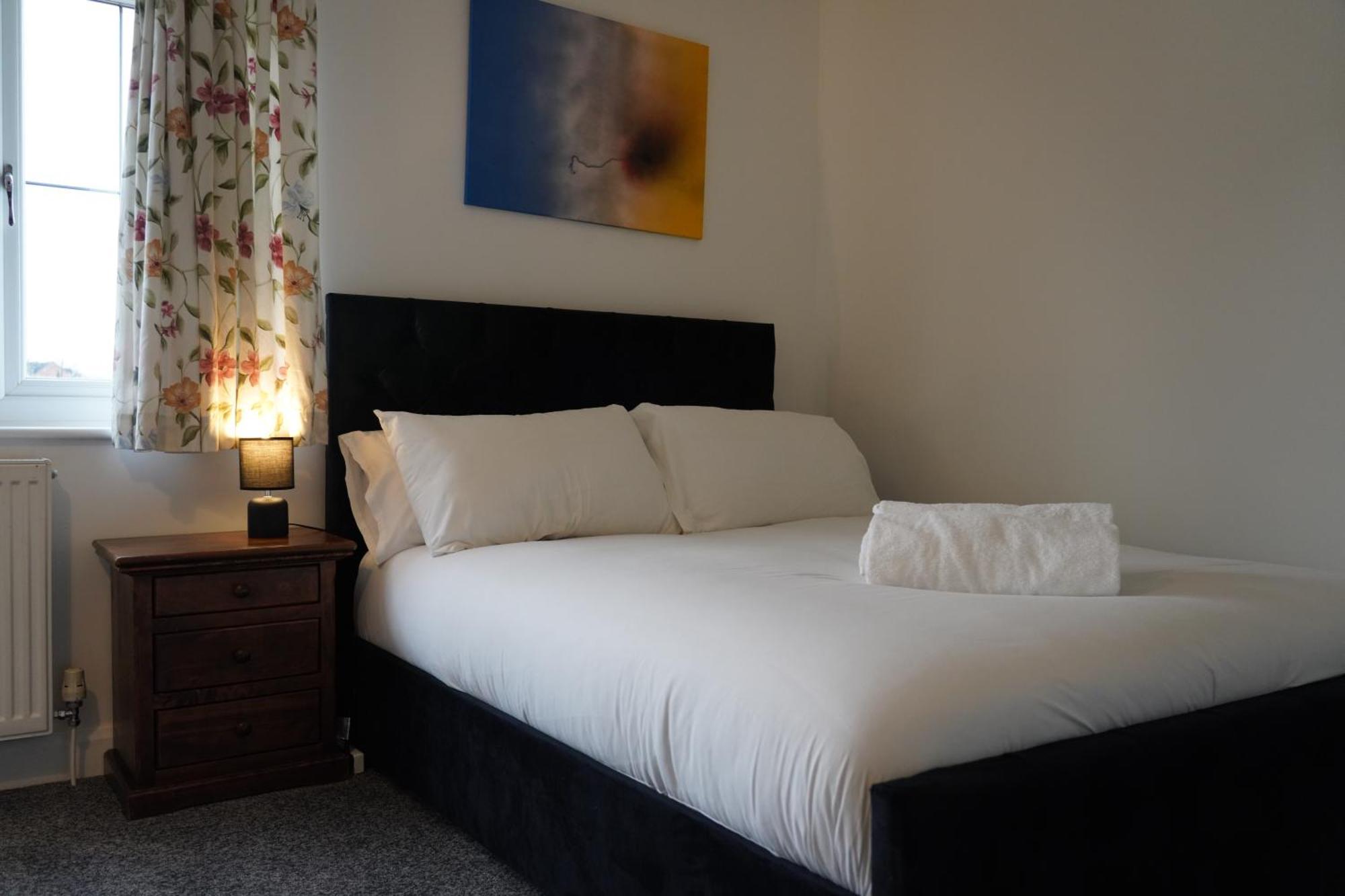 8 Double Beds In A 5 Bedroom House, Pets Welcome Epworth Buitenkant foto